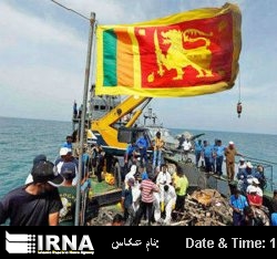 Sri Lankan Navy arrests 37 Indian fishermen Sri Lankan Navy arrests 37 Indian fishermen