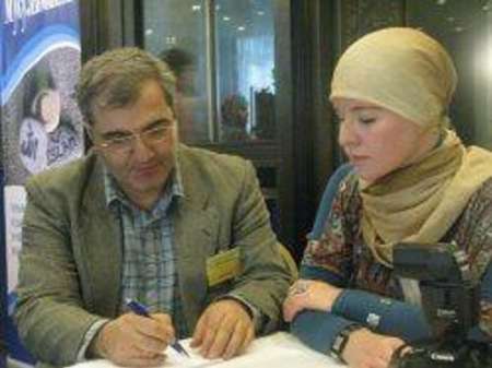 Russian editor: World powers should recognize Iran’s rights Russian editor: World powers should recognize Iran’s rights