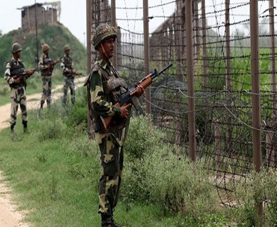 Pakistan Army violates ceasefire, fires on forward areas Pakistan Army violates ceasefire, fires on forward areas