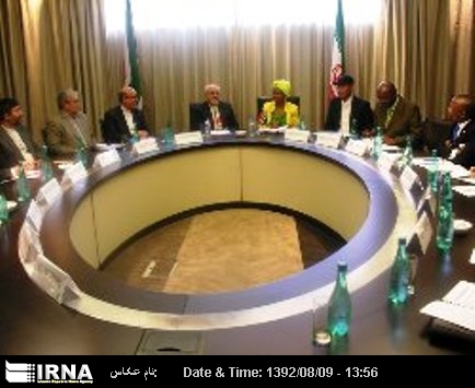 Iran, South African FMs discuss mutual issues Iran, South African FMs discuss mutual issues