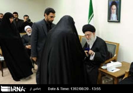 Female world Wushu champion presents her gold medal to Leader of Islamic Revolution Female world Wushu champion presents her gold medal to Leader of Islamic Revolution