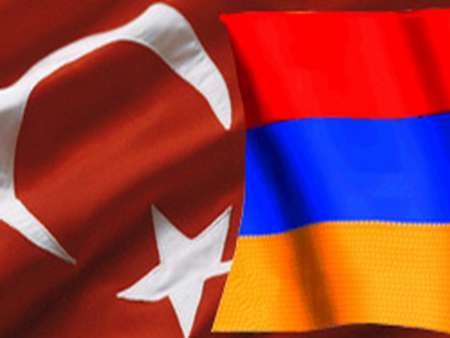سفر وزير خارجه تركيه به ارمنستان از نگاه كارشناسان آذري