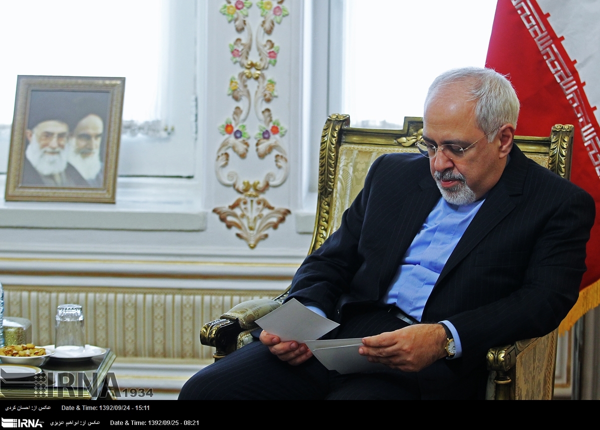 Foreign minister Mohammad Javad Zarif (R) meets with visiting Armenian ...