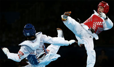 Iran grabs 3 bronze medals in Manchester Grand Priz Iran grabs 3 bronze medals in Manchester Grand Priz