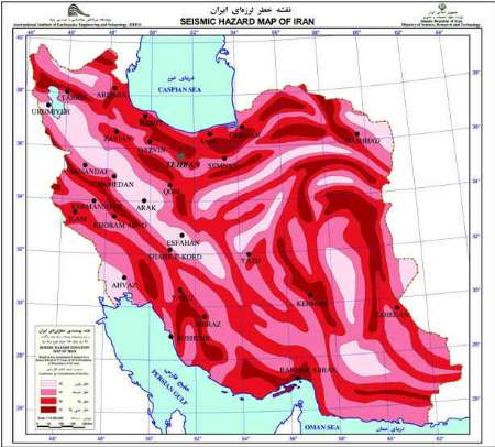 امدادگران به كمك زلزله زدگان بستك شتافتند