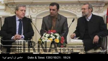 Larijani: Iran favors diplomatic solution to nuclear issue Larijani: Iran favors diplomatic solution to nuclear issue