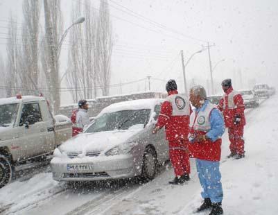 اسكان اضطراري بيش از دو هزار مسافر زمستاني گرفتار در برف و كولاك