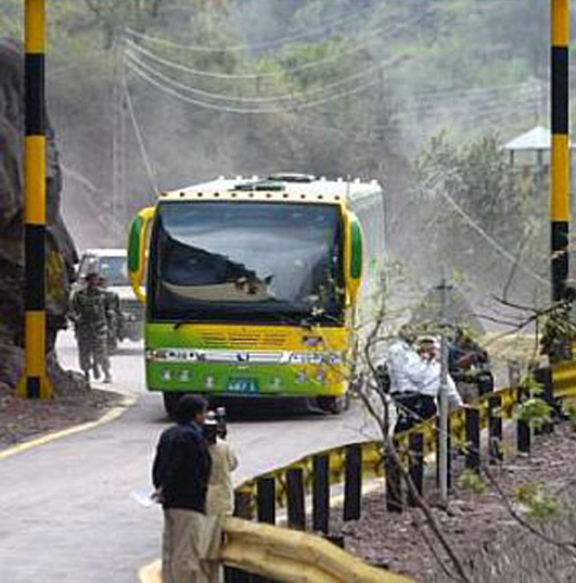 India, Pakistan agree to resume cross-LoC bus service India, Pakistan agree to resume cross-LoC bus service