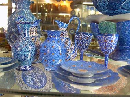 150 صنعتگر در نمایشگاه ملی صنایع دستی در اهواز شركت می كنند
