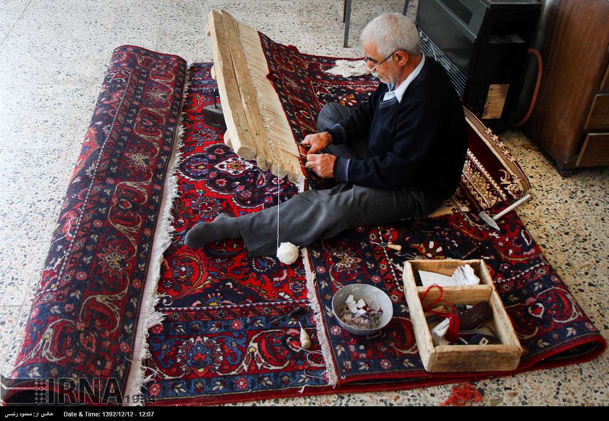 درآمد دلاری ترکیه از دستان پینه بسته رفوگران فرش ایرانی