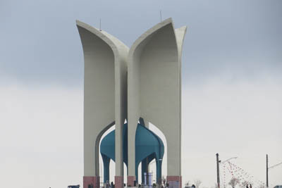 بناي يادمان شهداي گمنام قزوين، شهره از گمنامان شد بناي يادمان شهداي گمنام قزوين، شهره از گمنامان شد