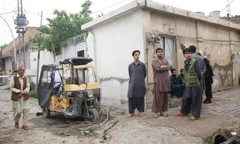 Blast injures four in SW Pakistan - IRNA English