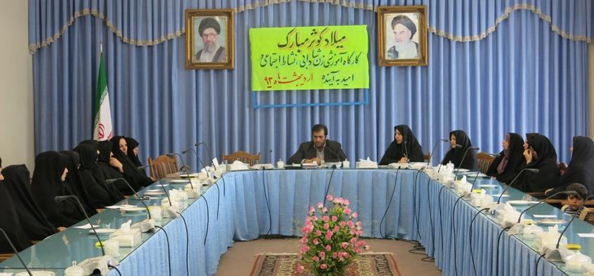 فرماندار: رونق فعاليت هاي فرهنگي در شهرستان نير در گرو تخصيص اعتبار است