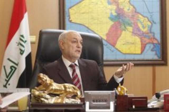 السفیر العراقی : العراقیون یدلون باصواتهم بهدوء
فی الانتخابات البرلمانیة السفیر العراقی : العراقیون یدلون باصواتهم بهدوء
فی الانتخابات البرلمانیة