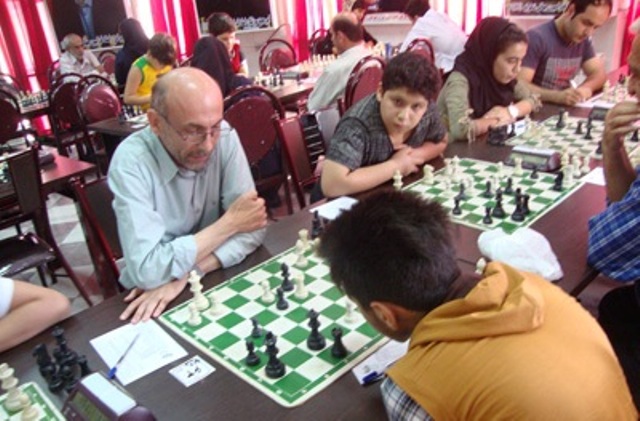 رييس فدراسيون شطرنج: بي اخلاقي در فوتبال و كشتي، سبب اقبال به شطرنج