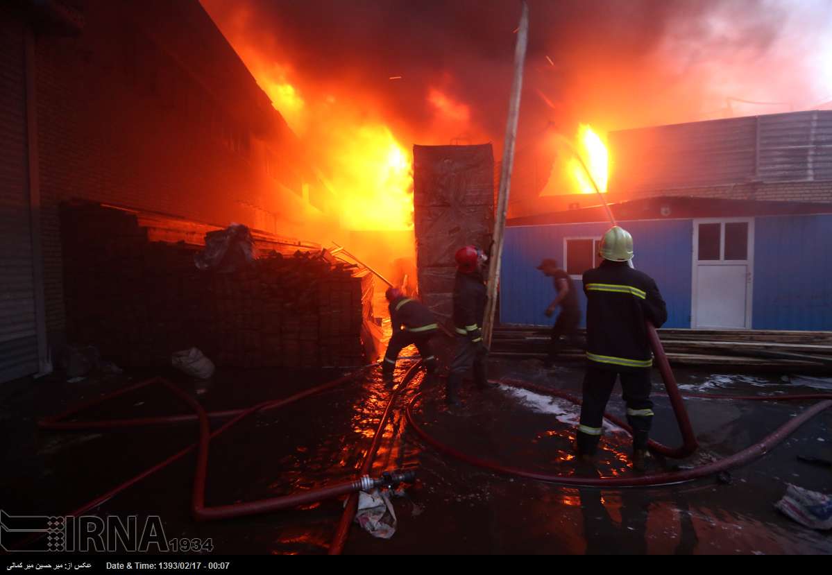 آتش سوزی مهیب در قزوین