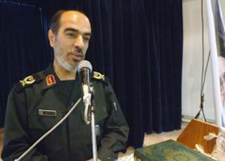 فرمانده لشكر عملياتي 31 عاشورا: اتحاد ملت ايران مايه ياس دشمنان است