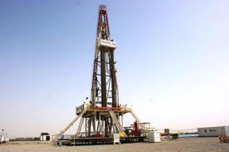 افزایش 60 درصدی تولید میدان نفتی منصور آباد از اواسط سال 94 افزایش 60 درصدی تولید میدان نفتی منصور آباد از اواسط سال 94