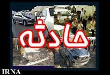 دو سرنشين آمبولانس در تصادف با وانت نيسان در گلپايگان جان باختند