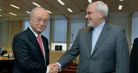 Zarif confers with Amano on Friday Zarif confers with Amano on Friday
