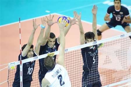 USA in final with straight sets win over Iran in Volleyball USA in final with straight sets win over Iran in Volleyball