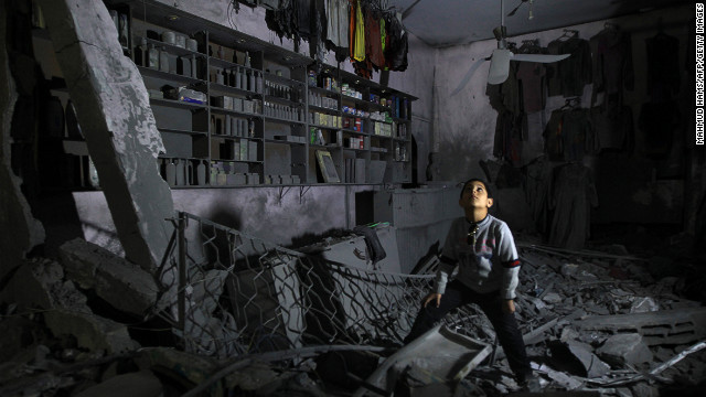 یك مدرسه تحت اداره سازمان ملل در غزه هدف آتش اسرائیل قرار گرفت