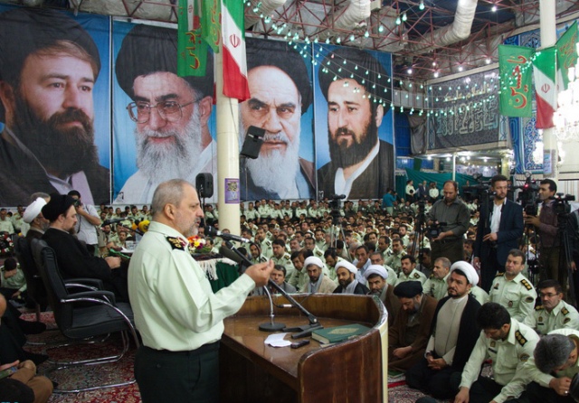 اگر پلیس می خواهد ناهی از منكر باشد، ابتدا بایستی خود عامل به معروف باشد