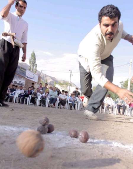 شهمیرزاد سمنان میزبان مسابقات گردوبازی