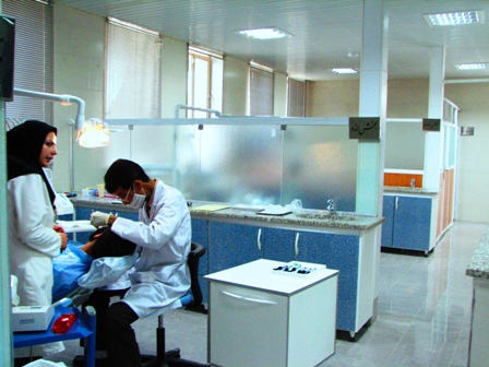 هشت میلیارد ریال به اجرای بسته خدمات دندانپزشكی در زنجان تخصیص یافت