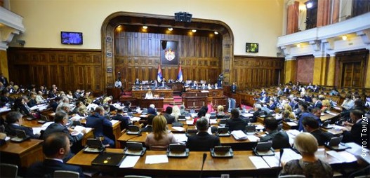 مجلس صربستان لايحه رياضت اقتصادي را تصويب كرد