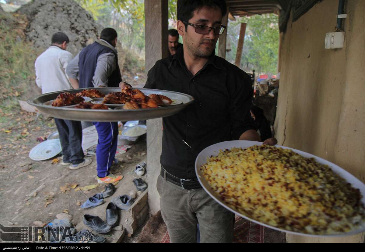 گوشت قرمز، شکر و مرغ منجمد برای هیات‌های مذهبی مازندران تامین شد