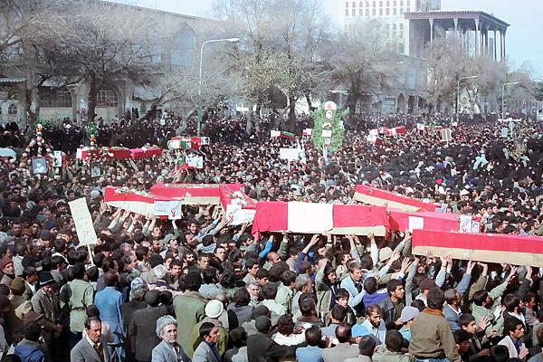 استاندار اصفهان: 25 آبان، روزي پرافتخار و جاودان است