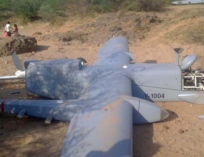 یك فروند هواپیمای بدون سرنشین نیروی هوایی هند سقوط كرد
