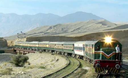 Iran decides to join Iraq's railway