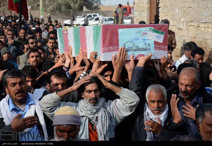 پیكر دو شهید گمنام در شهرستان هامون تشییع و خاكسپاری شد پیكر دو شهید گمنام در شهرستان هامون تشییع و خاكسپاری شد