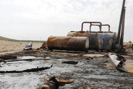 ائتلاف ضد داعش تاسيسات نفتي سوريه را بمباران كرد