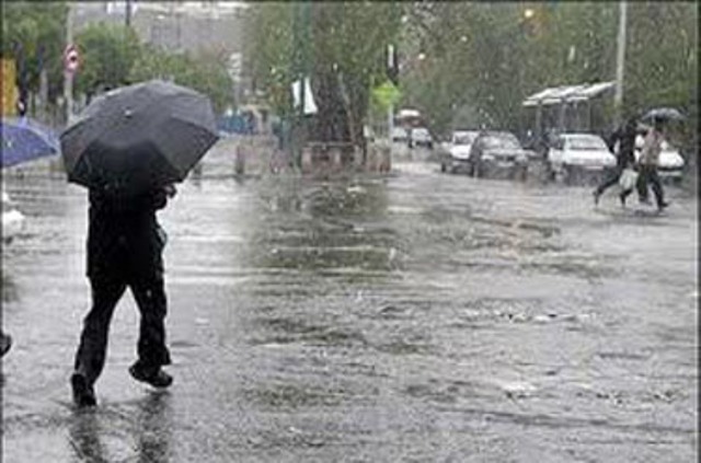 بارش باران و برف پس از ماهها خشكسالي در استان سمنان بارش باران و برف پس از ماهها خشكسالي در استان سمنان
