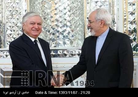 Zarif ve Nalbendiyan ortak basın toplantısı düzenlediler Zarif ve Nalbendiyan ortak basın toplantısı düzenlediler