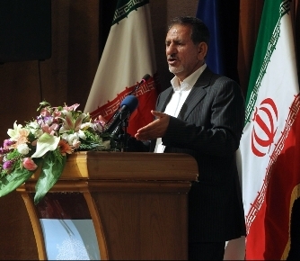 بازدید جهانگیری از نمایشگاه تخصصی كالای ایرانی در بغداد بازدید جهانگیری از نمایشگاه تخصصی كالای ایرانی در بغداد