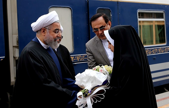 رییس جمهوری وارد قم شد رییس جمهوری وارد قم شد