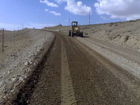 عمليات اجرايي جاده نامن - براباد  در غرب خراسان رضوي آغاز شد