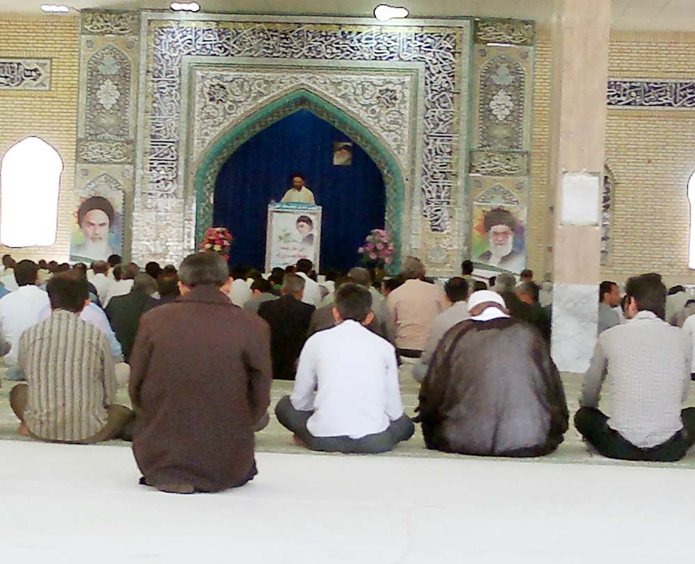 امام جمعه دير بوشهر: امنيت كشور به بركت خون پاك شهداست امام جمعه دير بوشهر: امنيت كشور به بركت خون پاك شهداست
