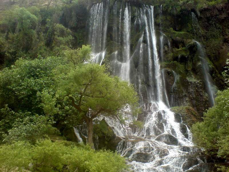 امكان اسكان گردشگران در منطقه گردشگري آبشار شوي دزفول فراهم شد