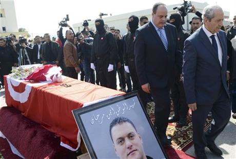 تونس: مهاجمان موزه باردو در خاك لیبی آموزش دیده بودند تونس: مهاجمان موزه باردو در خاك لیبی آموزش دیده بودند