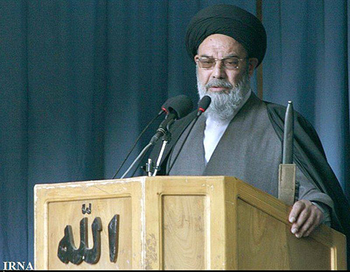 امام جمعه اصفهان : زندگی ما باید فاطمی و ولایی باشد امام جمعه اصفهان : زندگی ما باید فاطمی و ولایی باشد