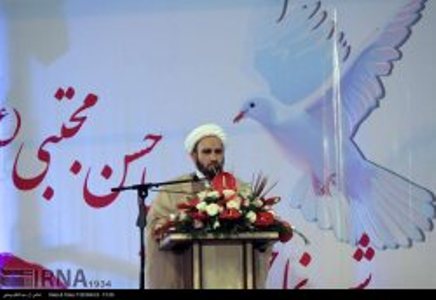 32 نفر زنداني جرايم غيرعمد در قالب طرح نوروزي از زندان آزاد شدند 32 نفر زنداني جرايم غيرعمد در قالب طرح نوروزي از زندان آزاد شدند