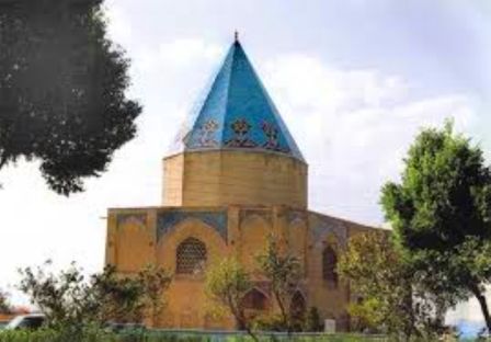 گنجينه هاي خفته در خاك اصفهان، مقصد گردشگري مذهبي