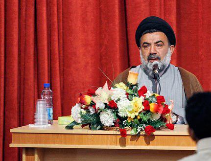 ملت ایران در 12 فروردین به استقرار و تثبیت نظام رای داد