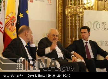 Zarif: yaptırımlar hiçbir zaman işe yarayan bir koz olmadı Zarif: yaptırımlar hiçbir zaman işe yarayan bir koz olmadı