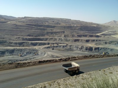 بيش از پنج هزار كيلومتر پهنه اكتشافي معدن در شمال كرمان واگذار شد